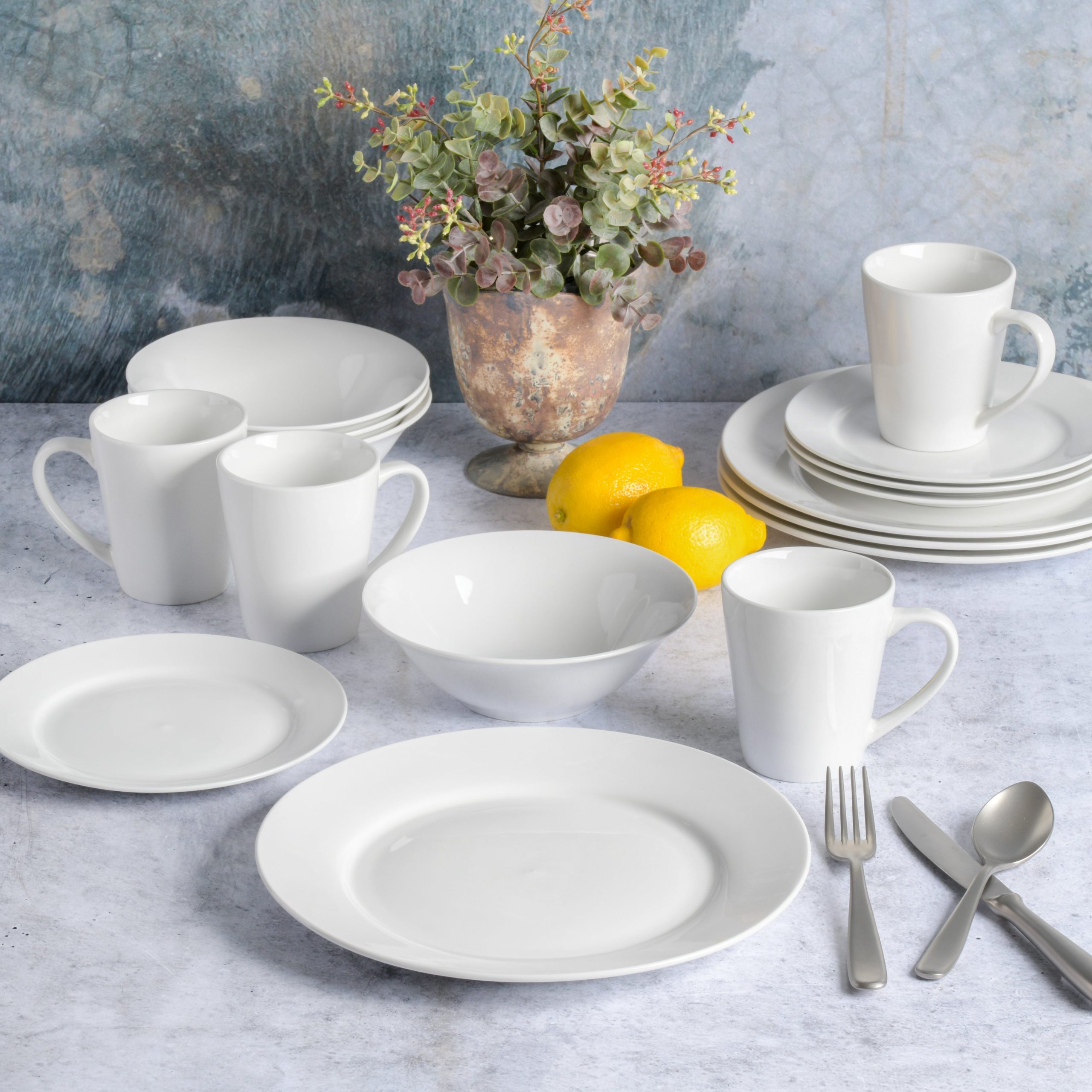 Gibson Home Noble Court 16-Piece Dinnerware Set, Service for 4, Bowls and Dinner Plates - Image 3