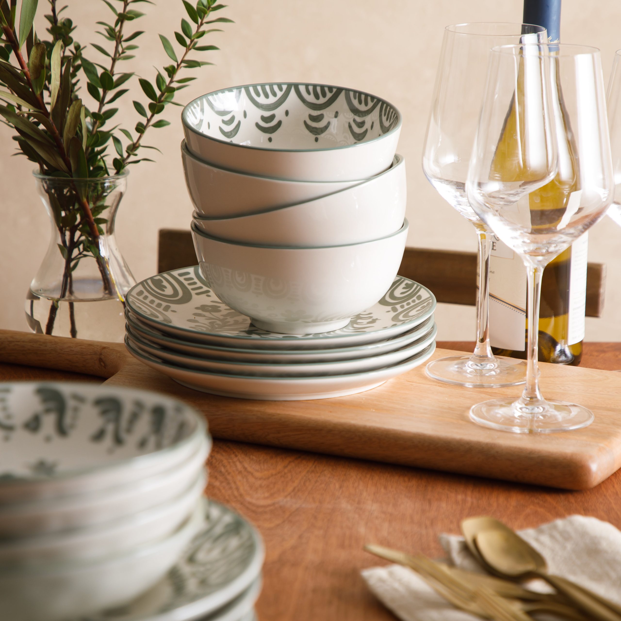 Bloomhouse - 2-Time Oprah’s Favorite Things - Valencia Flor 16 Piece Dinnerware Set, Artisanal Decorated Stoneware Plates & Bowls, Service for 4, Microwave & Dishwasher Safe, Iris Blue - Image 14