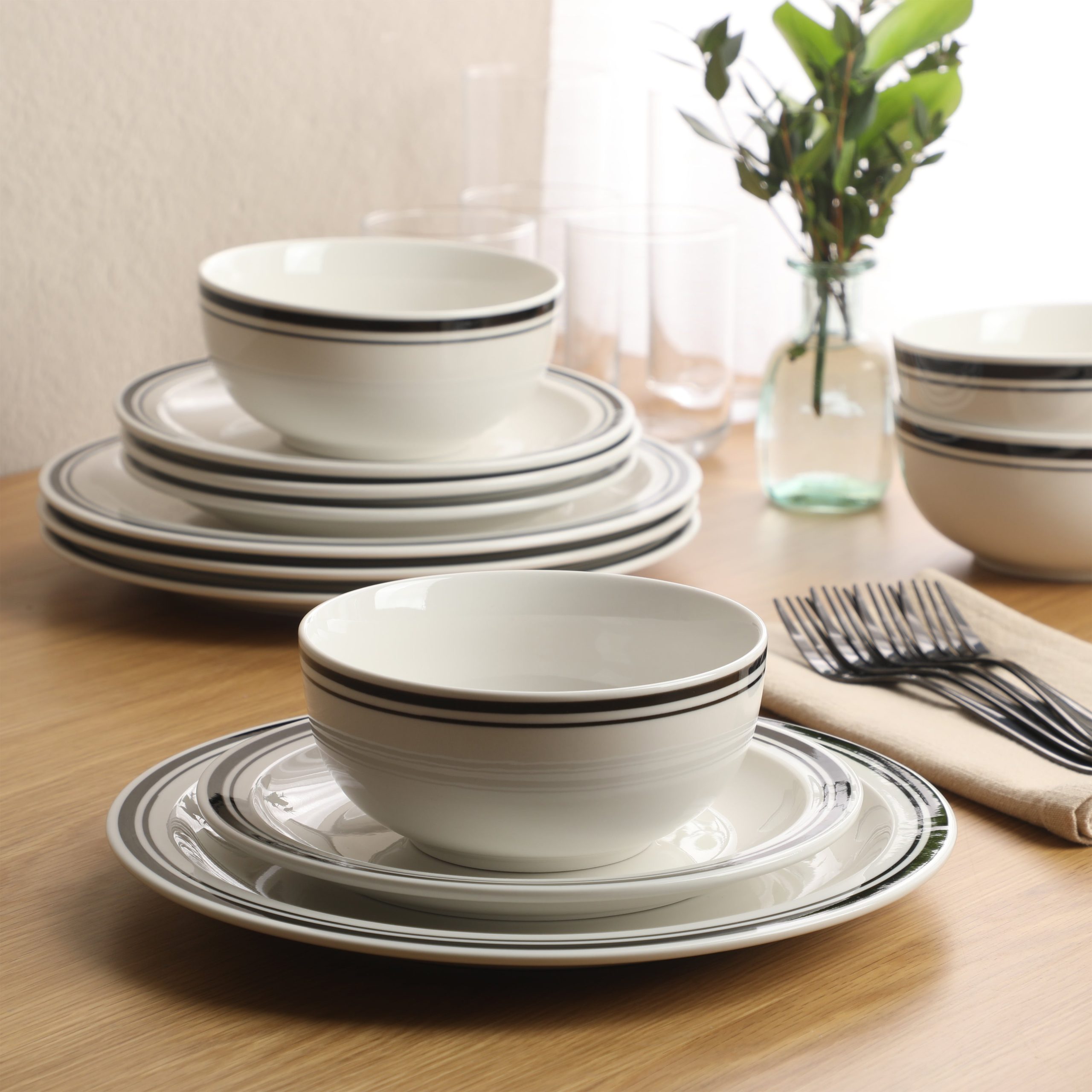 Gibson Home Hometown Diner 12-Piece Porcelain Dinnerware Set, Round Plates and Bowls Set for 4, Dishwasher Safe – Dinner Plate, Salad Plate & Cereal Bowl - Image 14