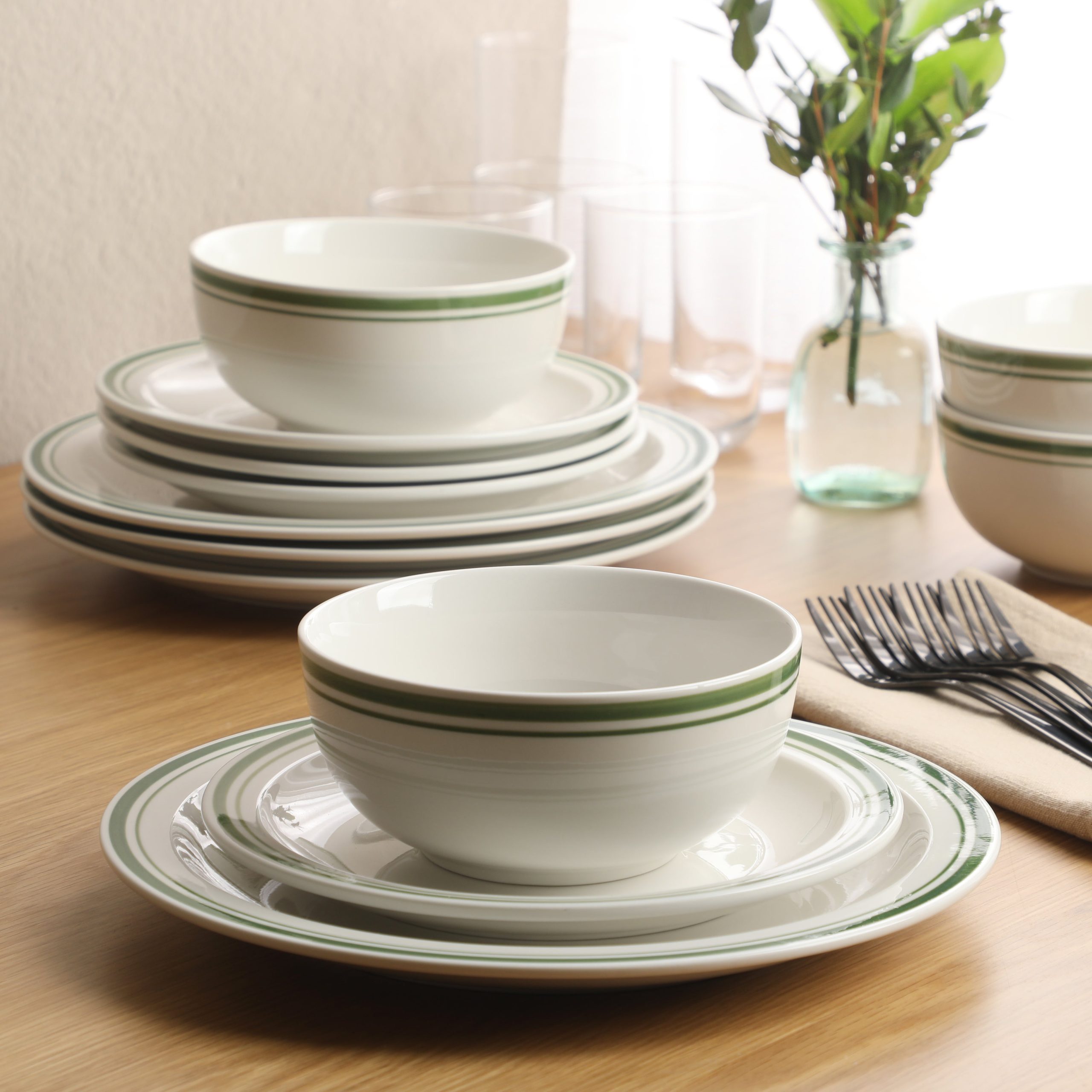 Gibson Home Hometown Diner 12-Piece Porcelain Dinnerware Set, Round Plates and Bowls Set for 4, Dishwasher Safe – Dinner Plate, Salad Plate & Cereal Bowl - Image 2