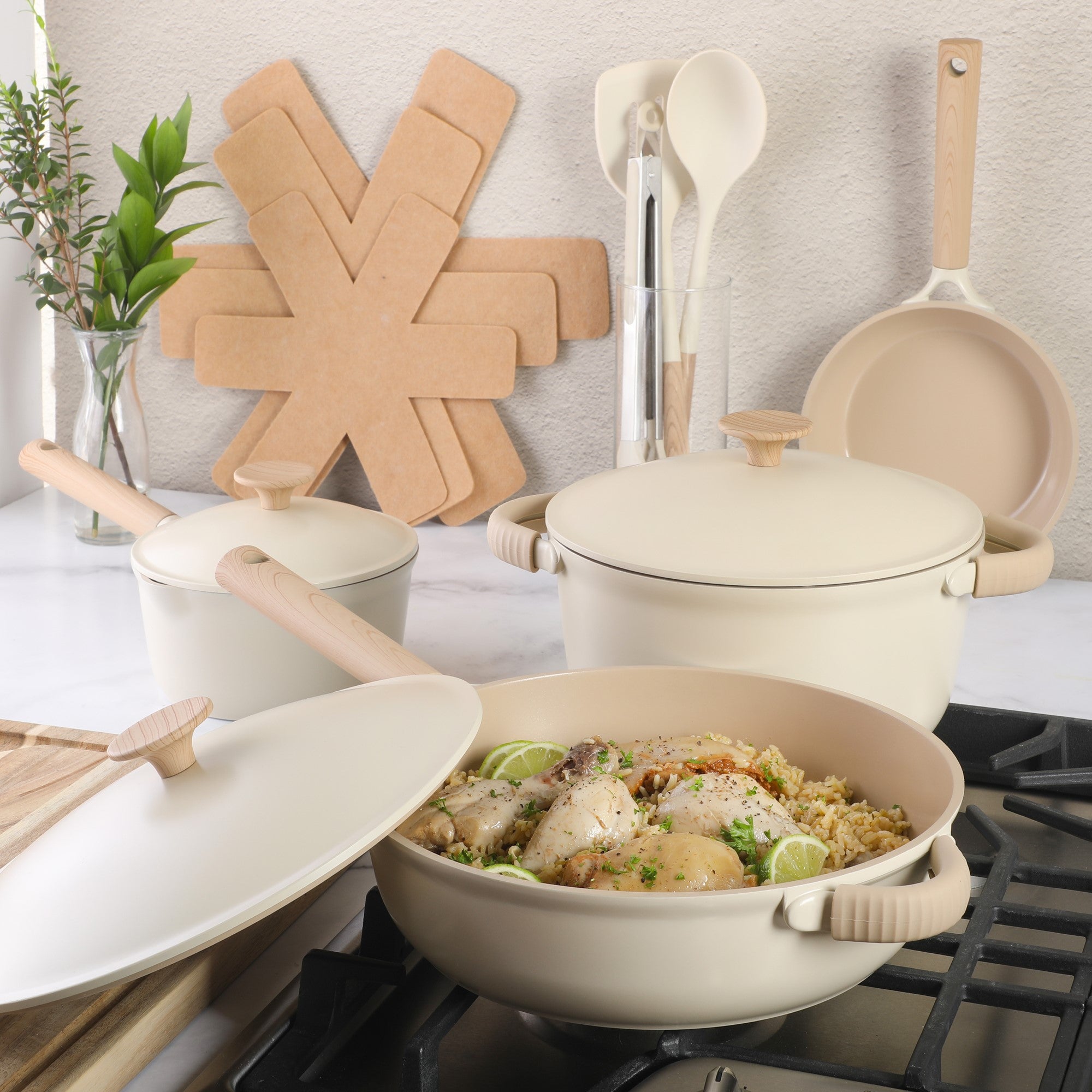 Gibson Elite Folkstone 13 Piece Pots and Pans Durable Cast Aluminum PFA Free Non stick Ceramic Coating Cookware Set W/ Kitchen Tongs, Tools, and Protective Felts - Induction Safe - Linen White W/ Wood Handle - Image 10