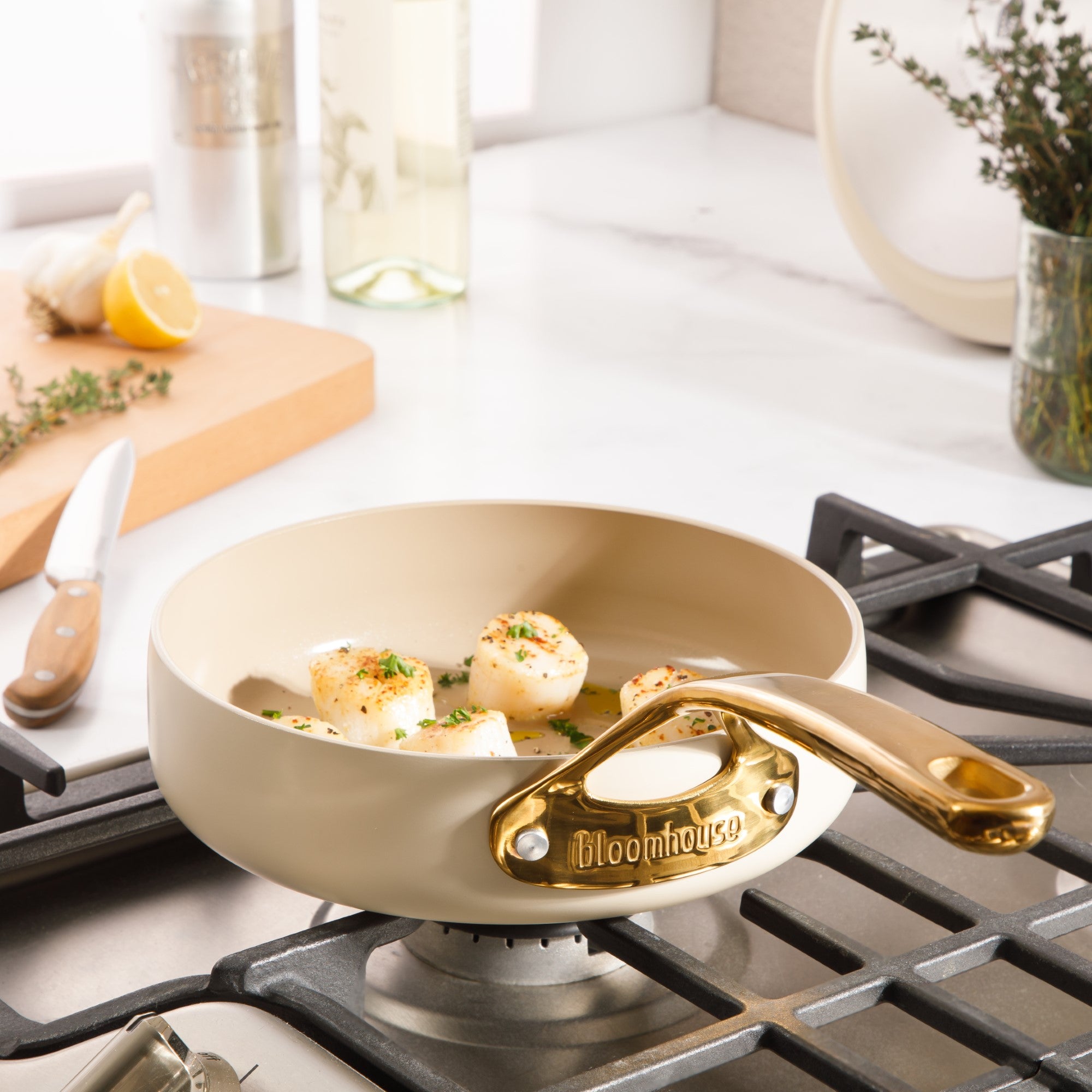 Bloomhouse 8 Inch Heavy Duty Aluminum Premium PFA Free Ceramic Nonstick Saute/Deep Frying Pan Skillet - Linen White with Gold Handle - Image 5