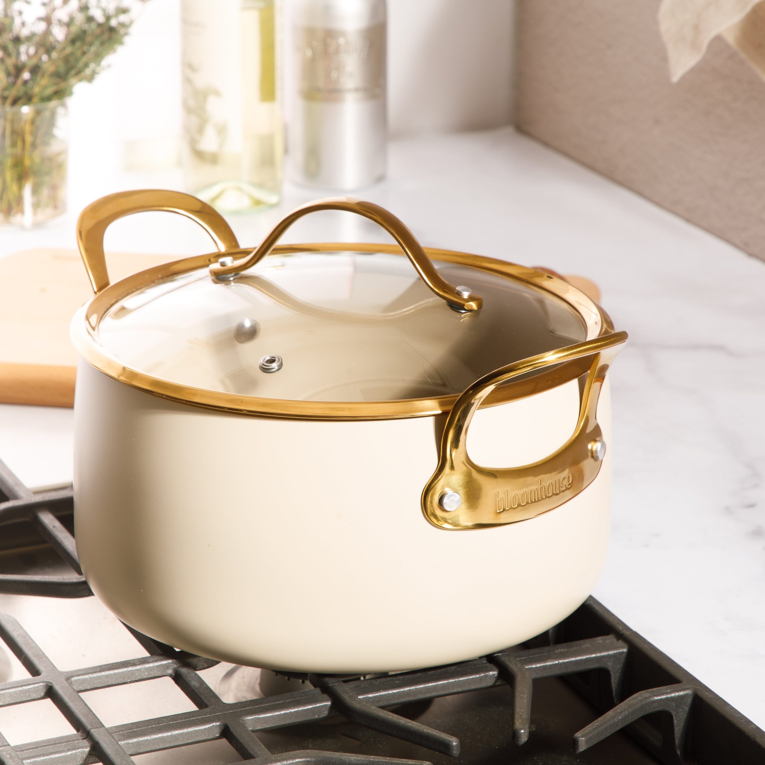 Bloomhouse 6 Quart Heavy Duty Aluminum Premium PFA Free Ceramic Nonstick Dutch Oven Pot with Lid - Linen White with Gold Handle - Image 2