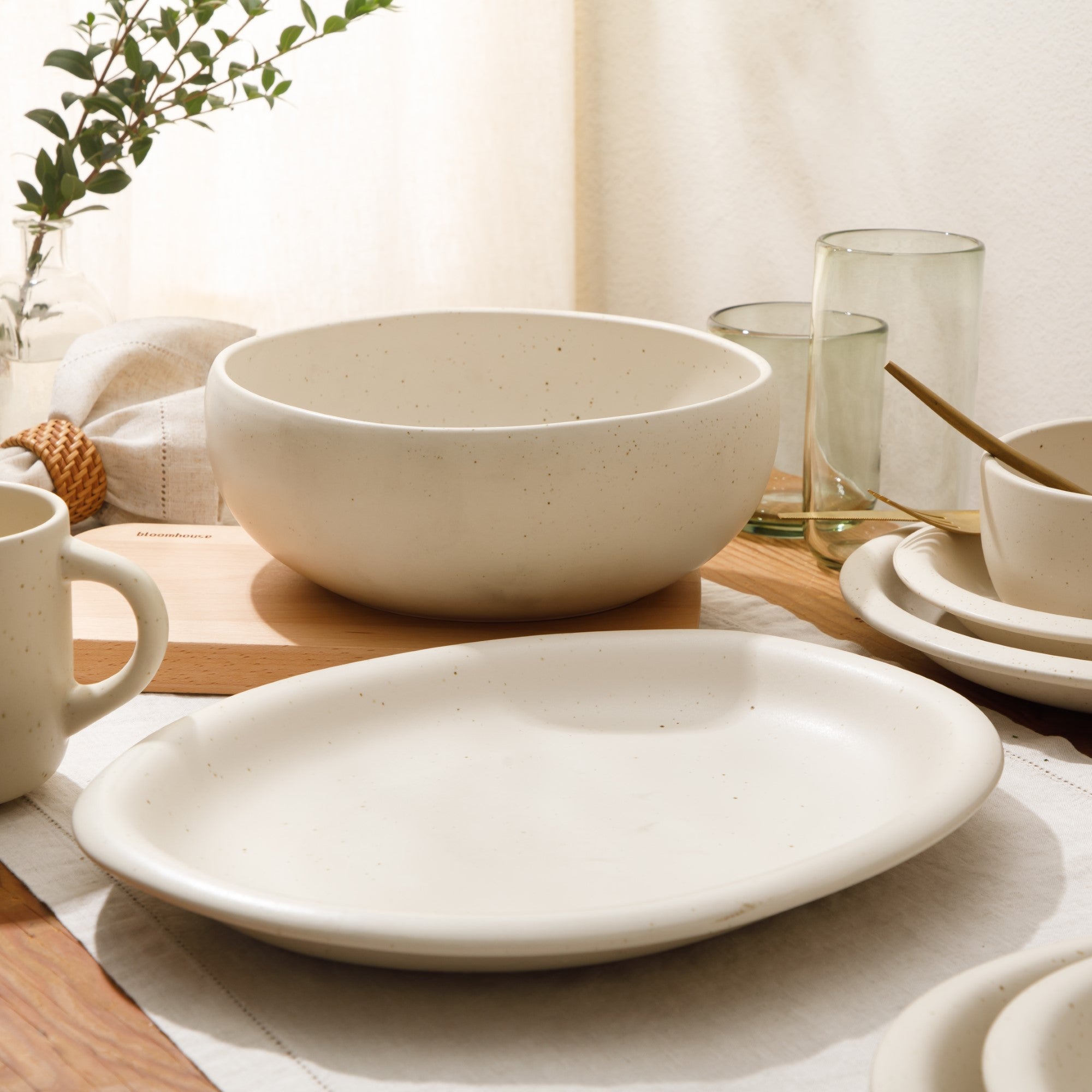 Bloomhouse Corsica Clay 2 Piece Oval Platter and Bowl Serving Set - Sea Salt White - Image 4
