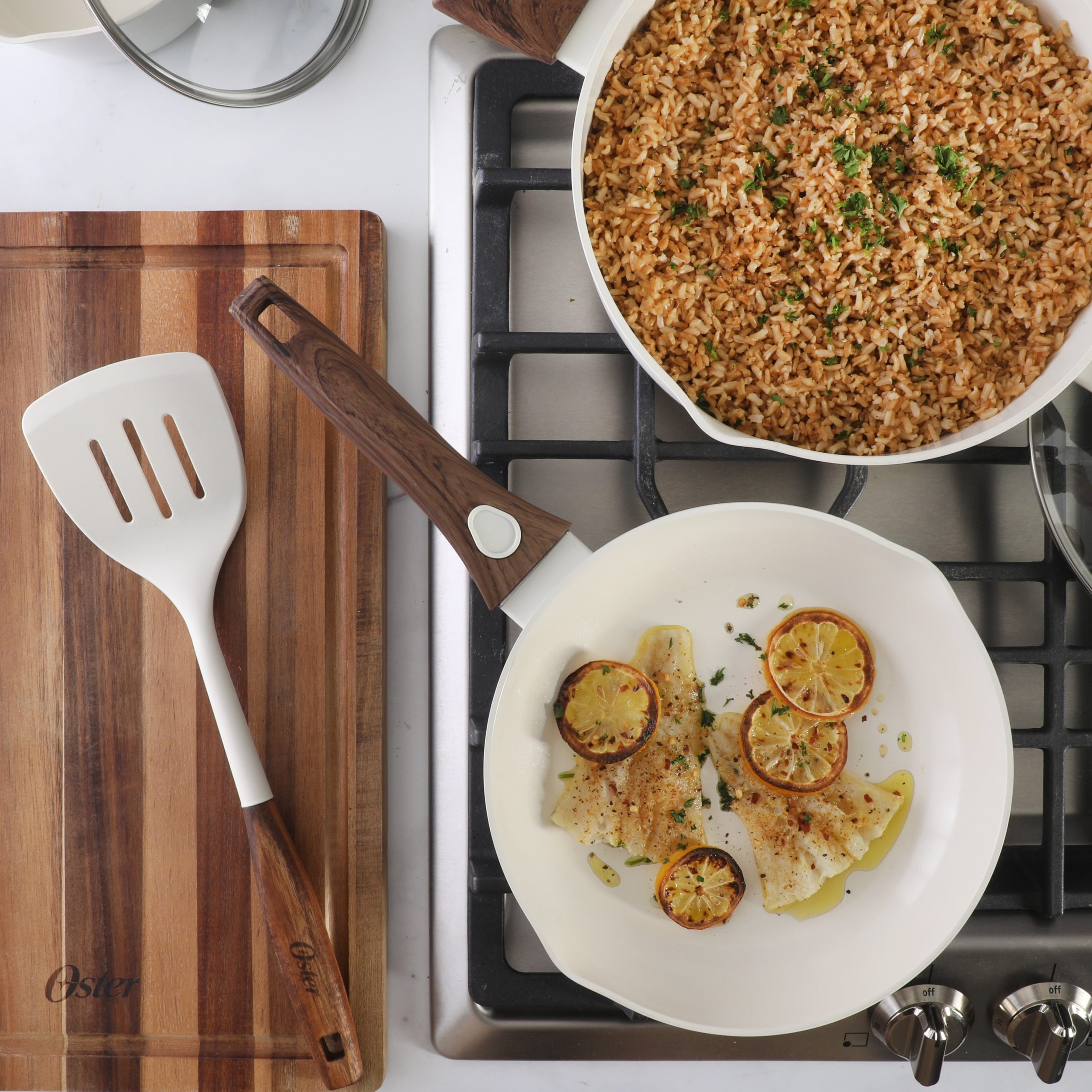 Oster SmartHandle Advance 18-Piece Ceramic Nonstick Cookware Set – Matte Linen Finish, Induction Base, Detachable Wood-Look Handles, Oven & Dishwasher Safe Pots and Pans, With Utensils & Pan Protectors - Image 5