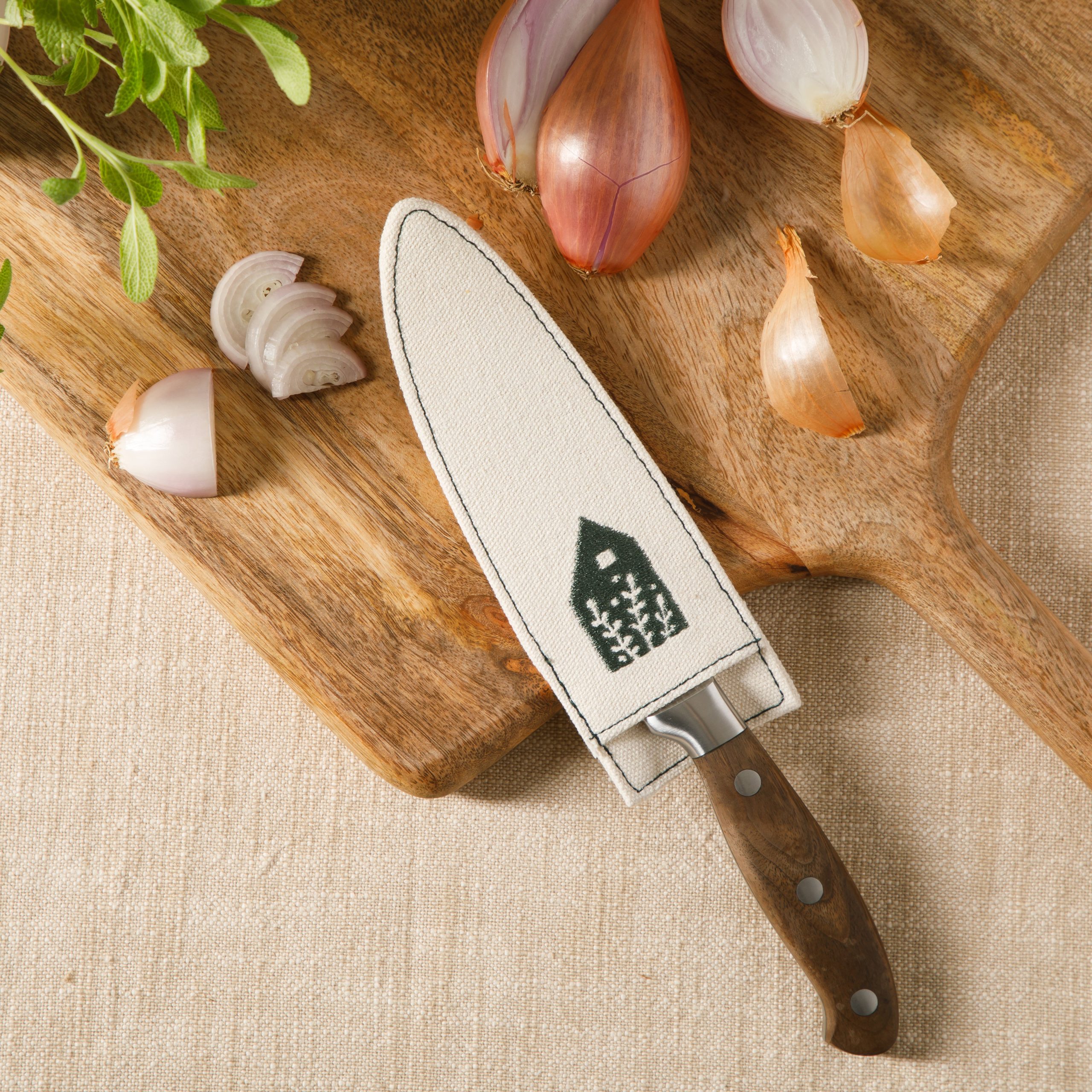 Bloomhouse 5 Inch German Steel Utility/Boning Knife W/ Walnut Wood Forged Handle - Image 3