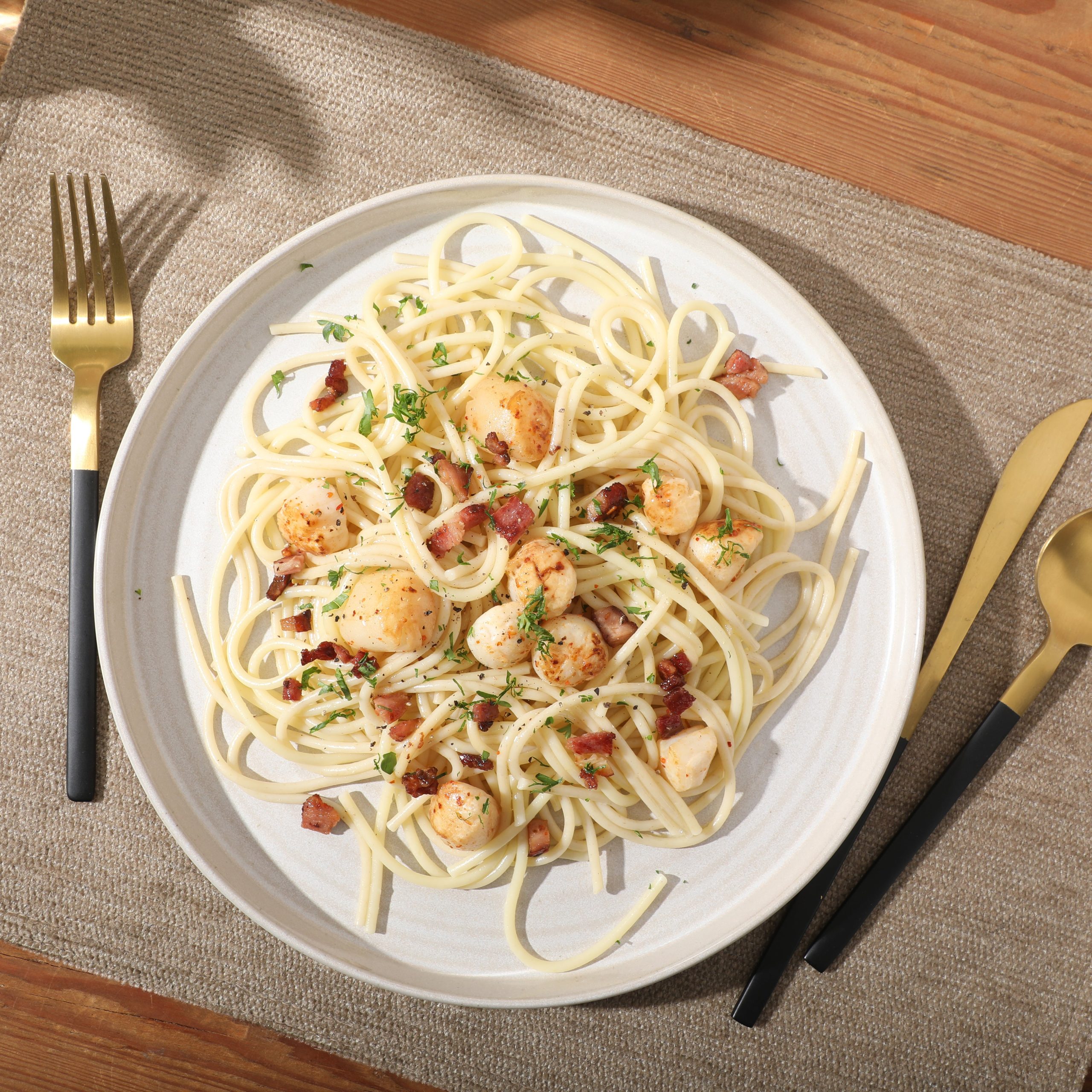Gibson Elite Echo Bay 12 Piece Porcelain Reactive Glaze (Service for 4) Ceramic Plates and Bowls Modern Stackable Dinnerware Set - Image 3