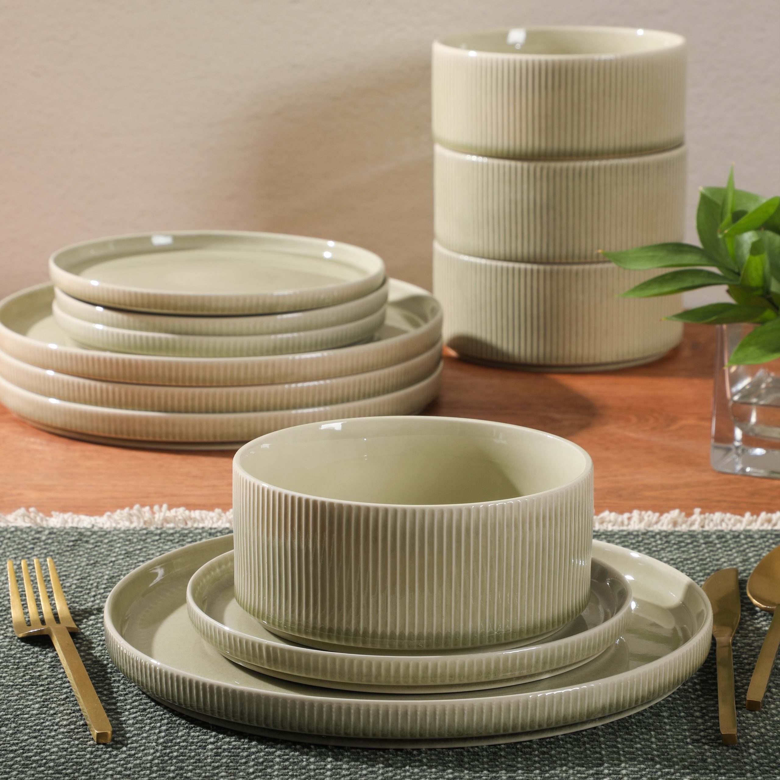 Gibson Elite Solana Coast 12 Piece Stoneware Reactive Glaze (Service for 4) Ceramic Plates and Bowls Modern Shape Embossed Dinnerware Set - Image 10