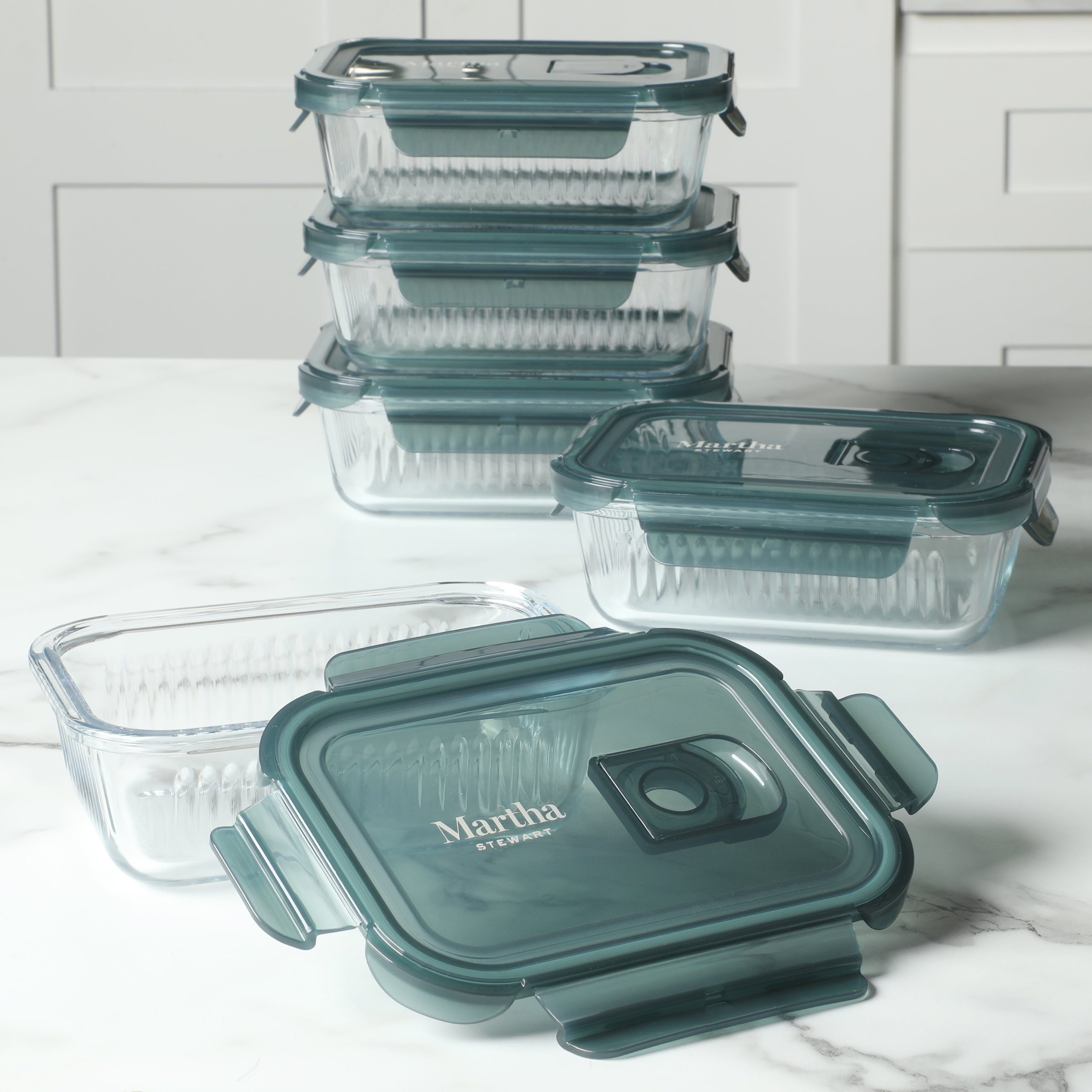 Martha Stewart Shadowbrook 10-Piece Borosilicate Glass Storage Container Set – Airtight Locking Lids, 21.6 oz Meal Prep, Leftover & Lunch Containers, Microwave, Oven & Dishwasher Safe - Image 3