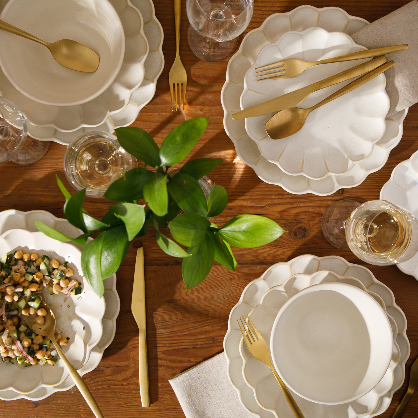 Bloomhouse - 2 Time Oprah's Favorite Things - Yuelu Bloom Dinnerware Set - Scallop Embossed 16 Piece (Service for 4) Plates and Bowls Set - Jasmine White - Image 4