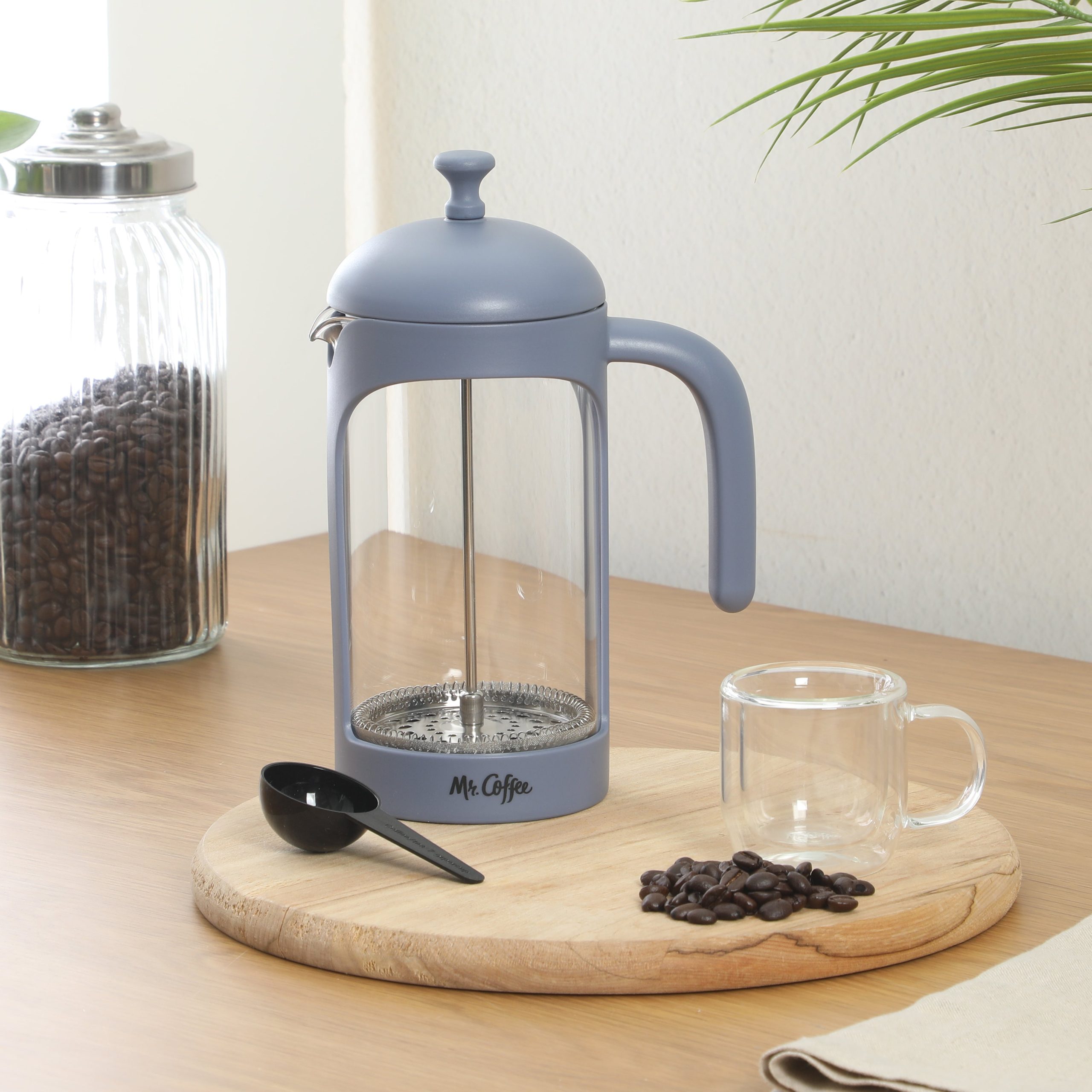 Mr. Coffee Retro Brew French Press Coffee Maker, 31 oz. Glass Carafe with High Heat Resistant Durable Borosilicate Glass & Colorful Frame and Plunger, Includes Coffee Scoop - Image 3
