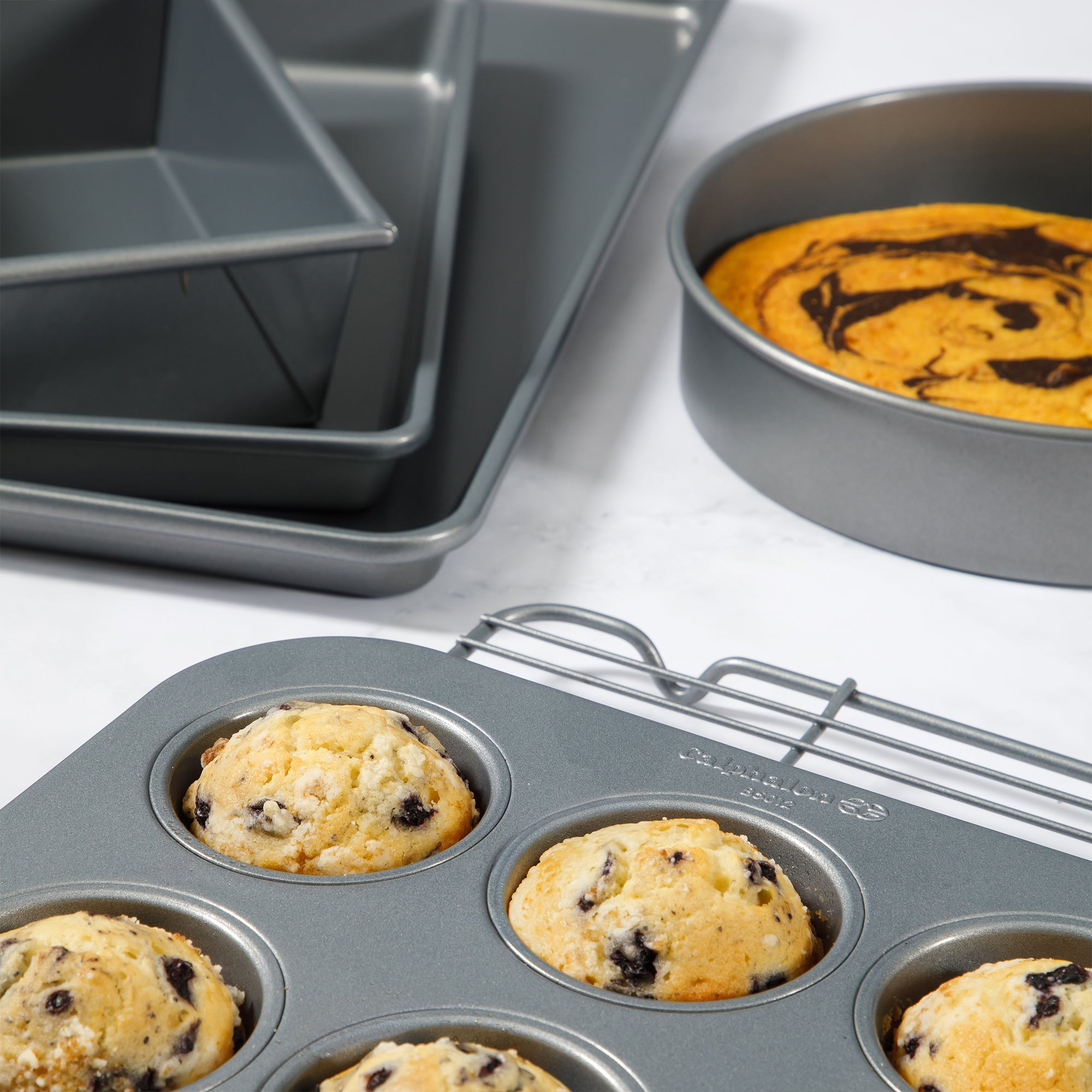 Calphalon Titan 10 Piece Steel Core PFA Free Nonstick Bakeware Set - Image 9