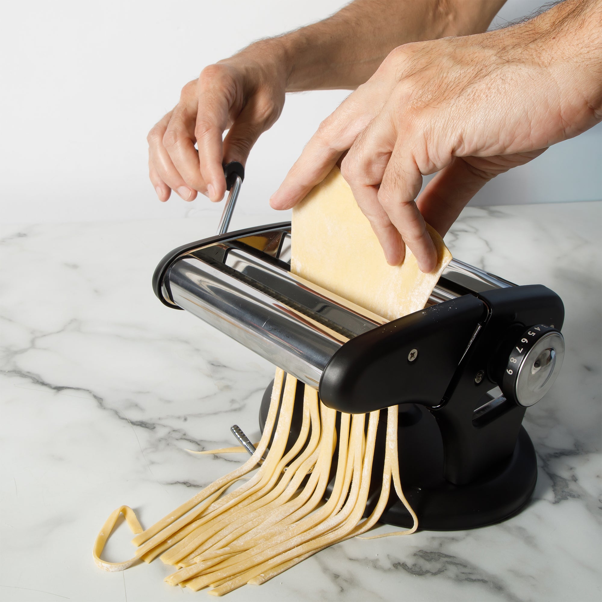 Calphalon Aero Heavy Duty Manual Pasta Maker Machine Noodle Maker w/ Rollers & Cutters - Spaghetti, Fettuccini, Lasagna or Dumpling Skin - Image 9