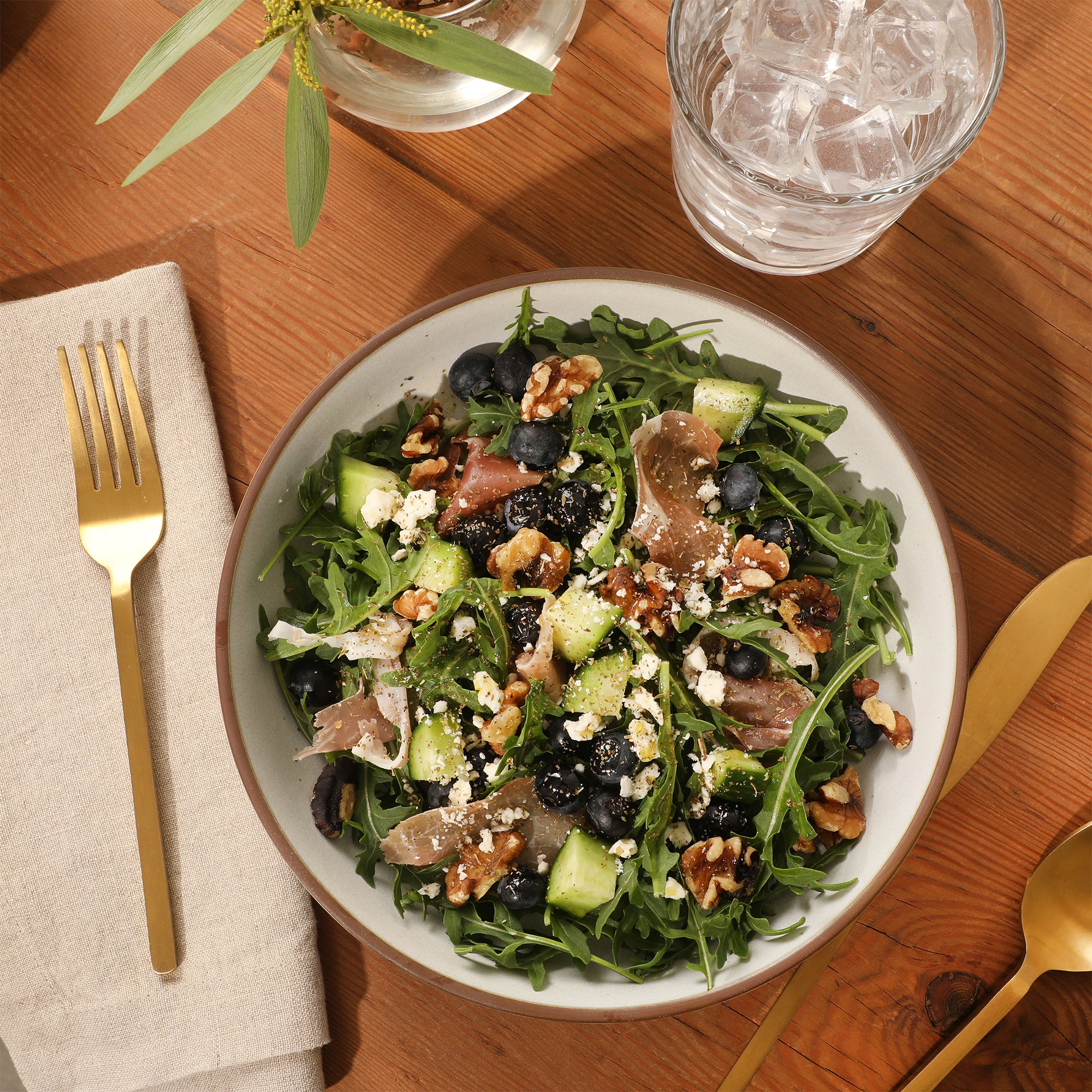 Gibson Elite William Crest 4 Piece Dinner Bowl Set, 8.5” Round Stoneware Bowls, Reactive Glaze Finish, Large Soup, Pasta & Salad Bowls, Microwave & Dishwasher Safe - Image 6