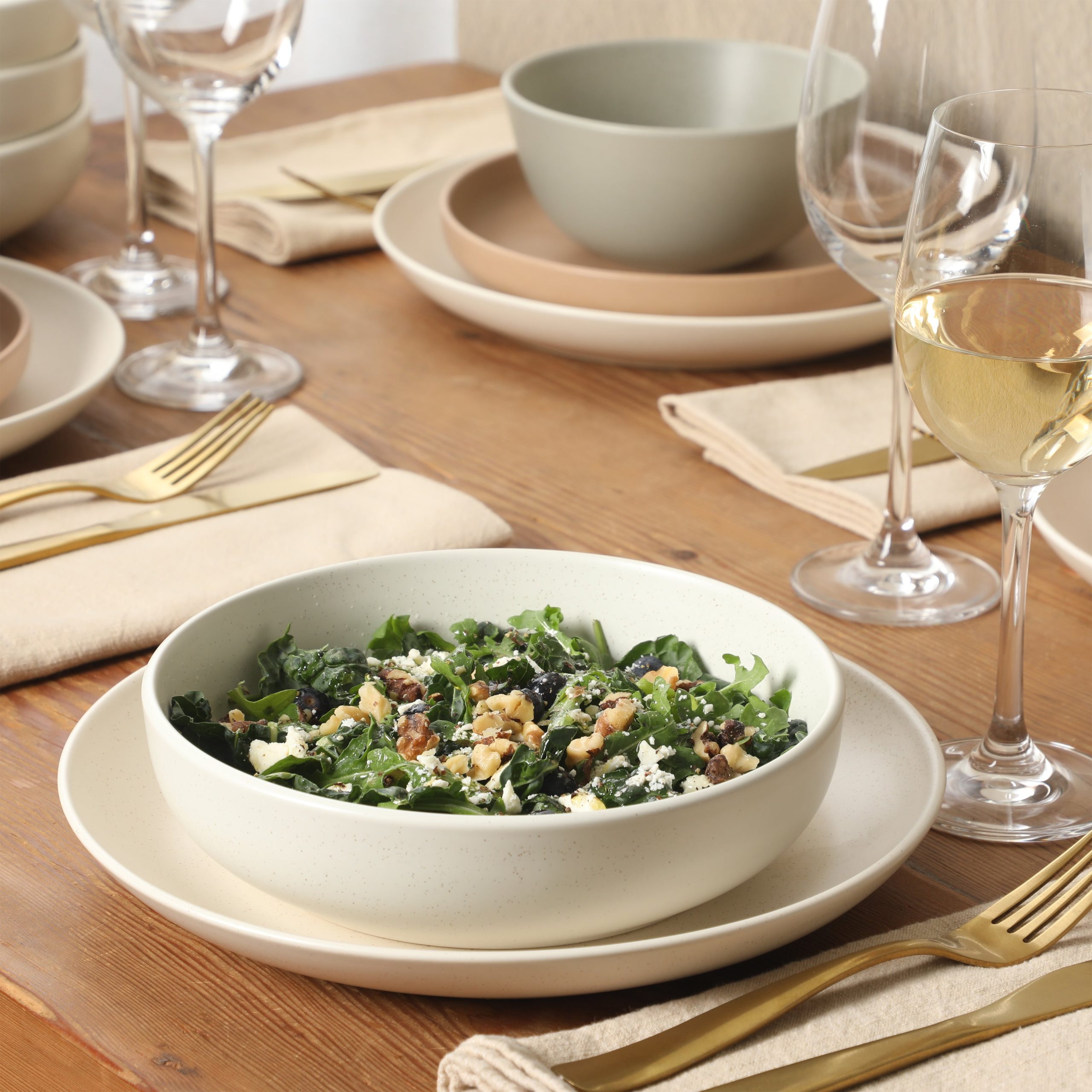 Gibson Elite Leeds Court Plates and Bowls Sets, 16-Piece Stoneware Dinnerware Sets, Round Speckle Reactive Glaze Dish Set, Service for 4 - Image 5