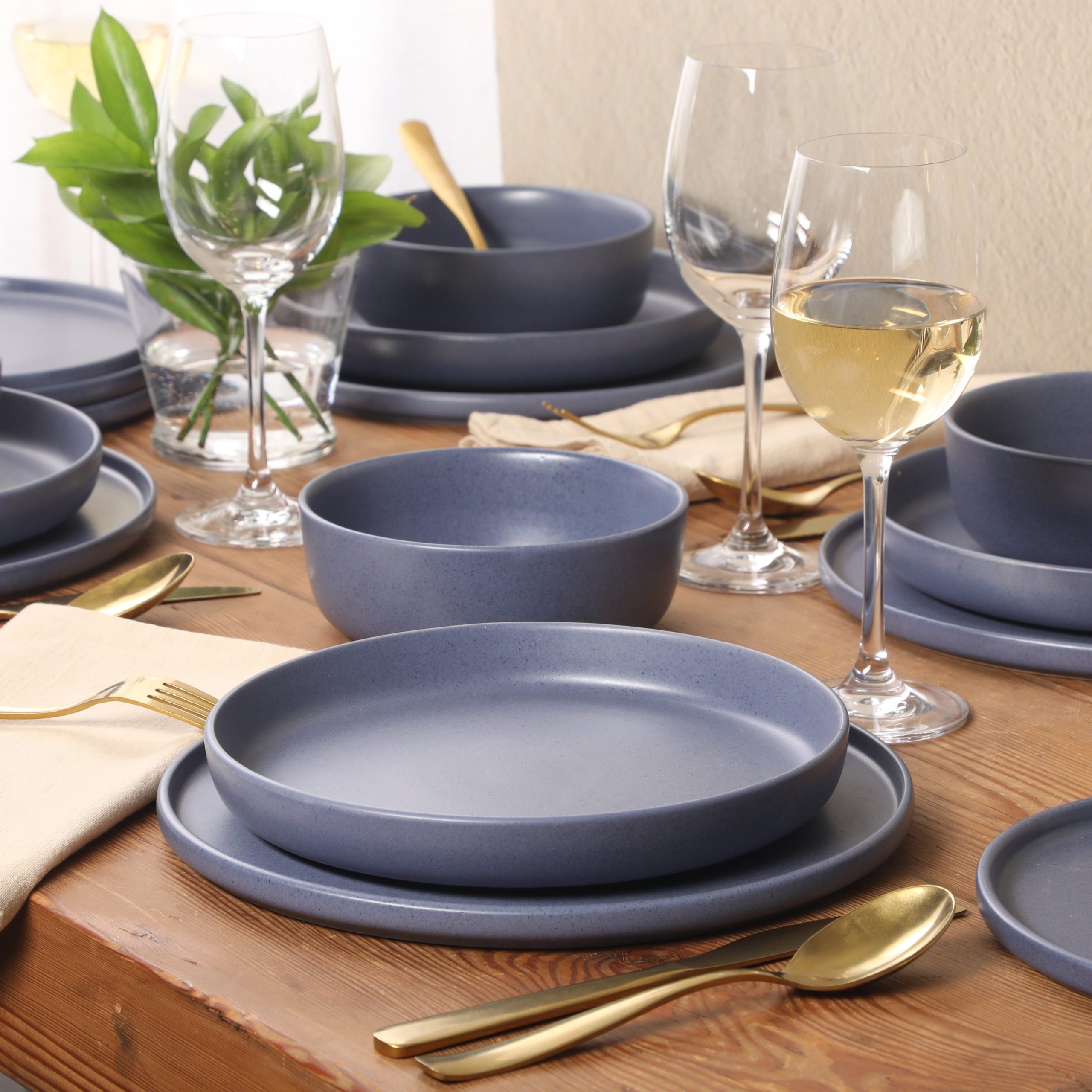 Gibson Elite Bayou Moon Plates and Bowls Sets, 16-Piece Matte Stoneware Dinnerware Sets, Solid Color Reactive Glaze Dish Set, Service for 4 - Image 6