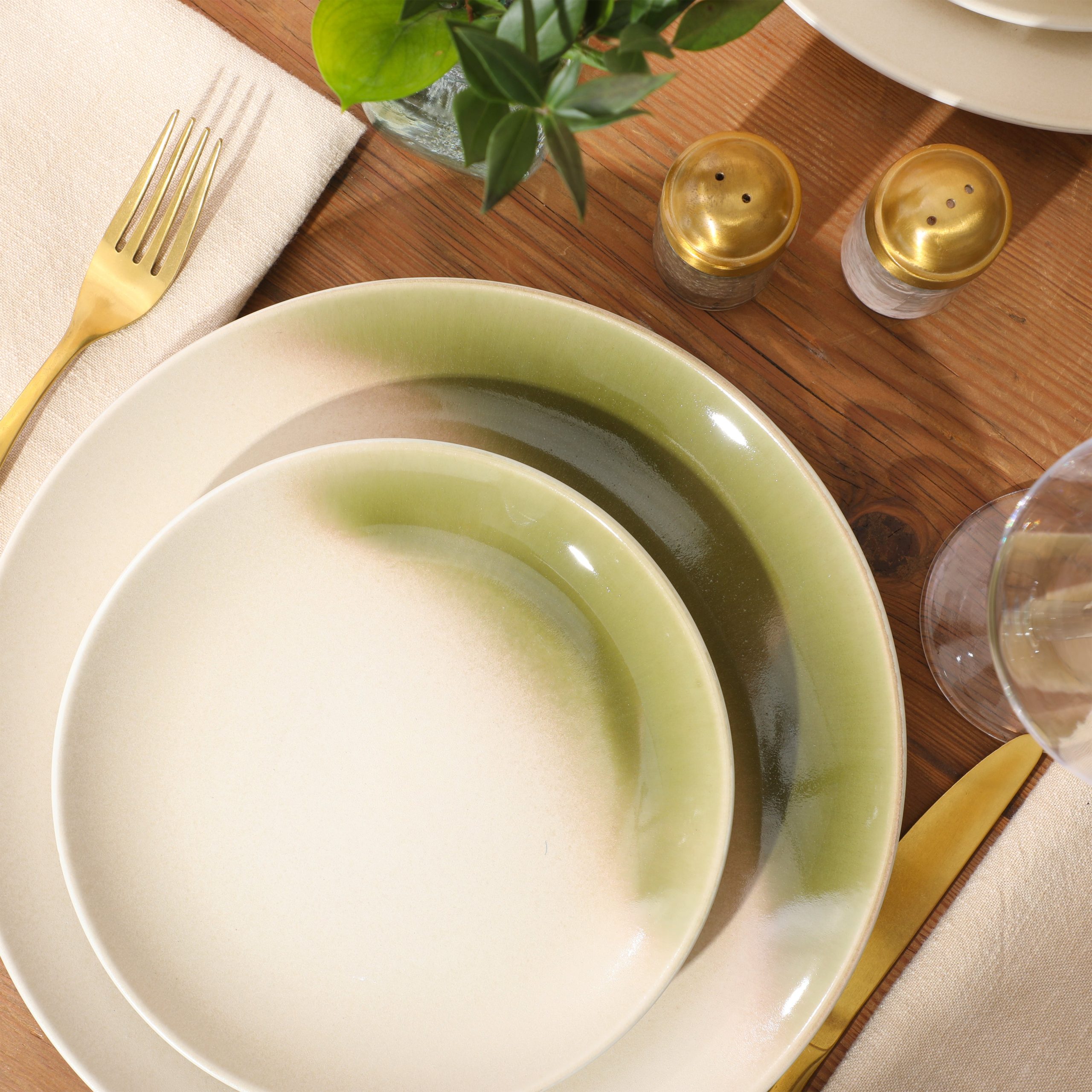 Gibson Elite Crescenton Plates and Bowls Sets, 12-Piece Stoneware Dinnerware Sets, Round Reactive Glaze Dish Set, Service for 4 - Image 3